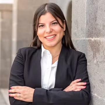 Angie Benjumea Puenayán - Abogada Laboral y Extranjería